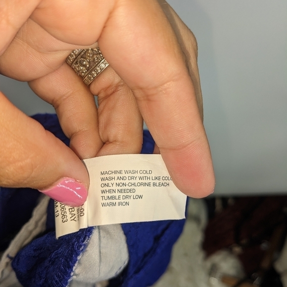 NWT GAP FACTORY Floral Khaki Flat Front Shorts - Picture 4 of 11